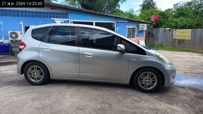 2013 Honda Jazz – 8