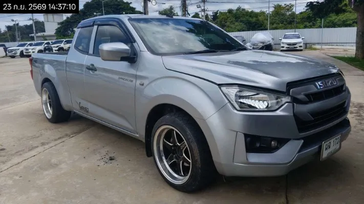 2020 Isuzu D-Max – 3