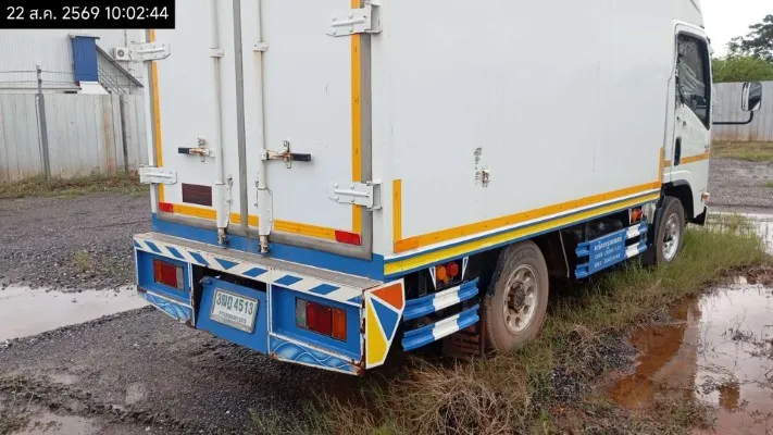 2021 Isuzu NLR – 5