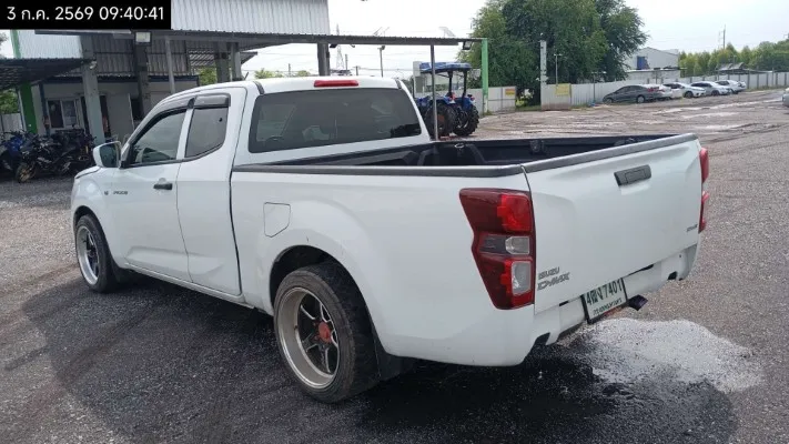 2022 Isuzu D-Max – 6