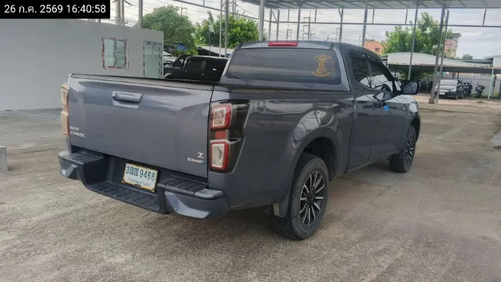 2021 Isuzu D-Max – 5