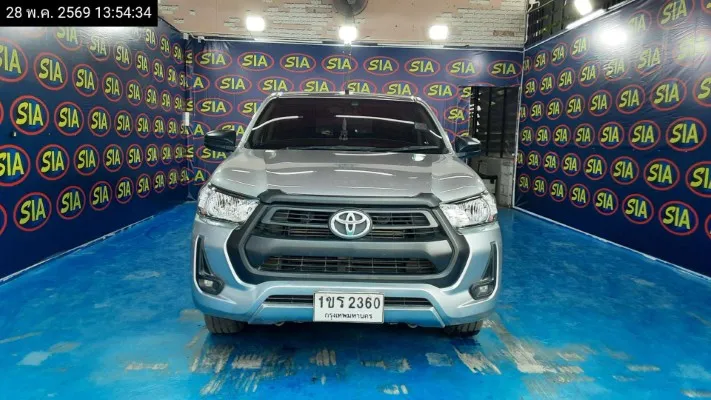 2020 Toyota Hilux Revo – 1