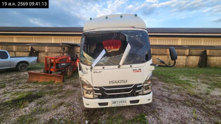 2022 Isuzu NLR – 1