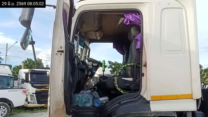 2013 Hino FM1A – 12