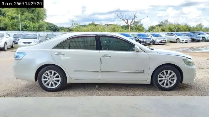 2010 Toyota Camry – 8