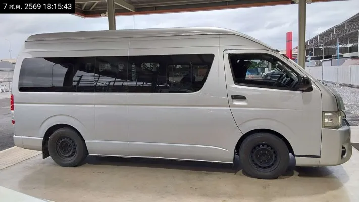 2017 Toyota Commuter – 8