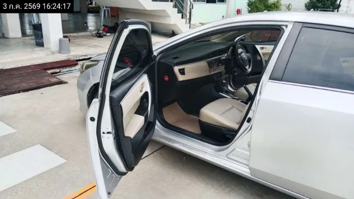 2014 Toyota Corolla Altis – 11