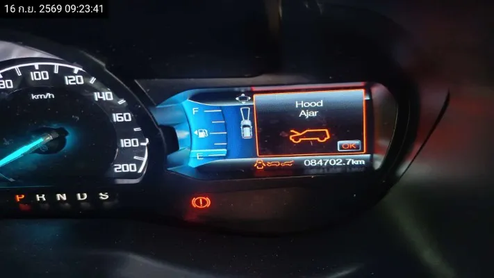 2016 Ford Everest – 12