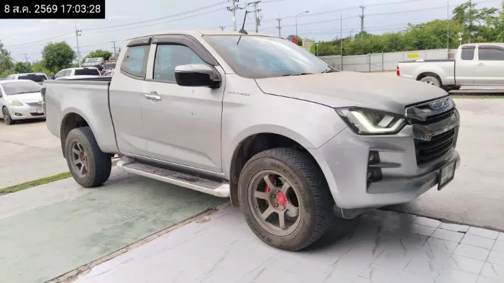 2022 Isuzu D-Max – 3