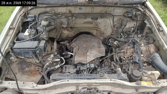 2002 Toyota Hilux Tiger – 12
