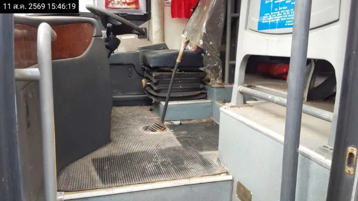 2013 King Long XMQ6900D – 10