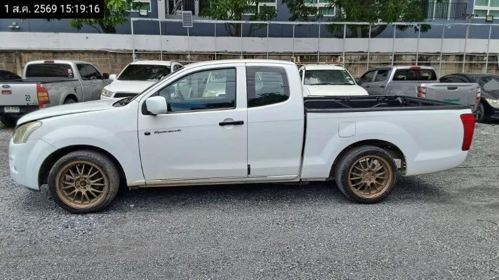2018 Isuzu D-Max – 7
