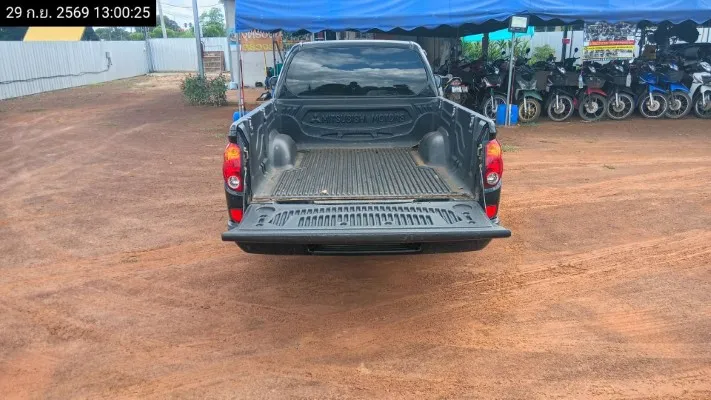 Mitsubishi Triton – 12