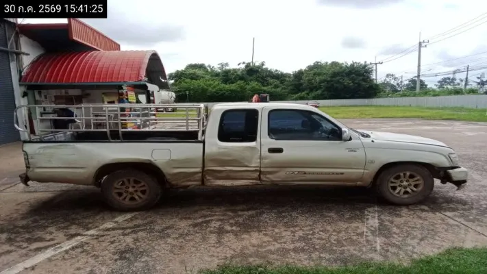 2004 Toyota Hilux Tiger – 8