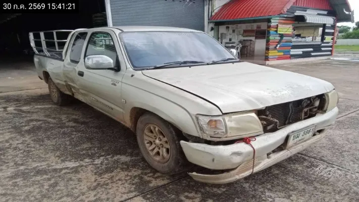 2004 Toyota Hilux Tiger – 3