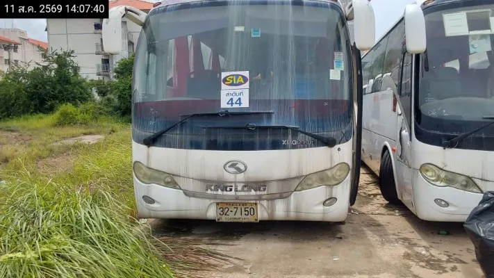 2013 King Long XMQ6900D – 8