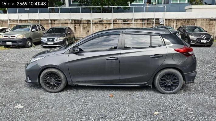 2021 Toyota Yaris – 7