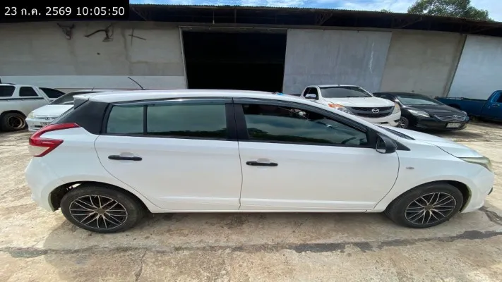 2014 Toyota Yaris – 8