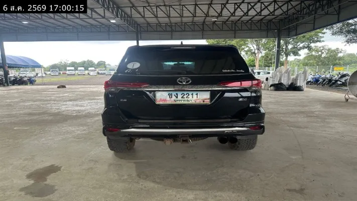2015 Toyota Fortuner – 4