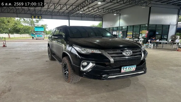 2015 Toyota Fortuner – 3