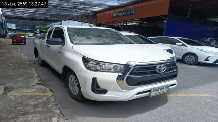 2022 Toyota Hilux Revo – 3