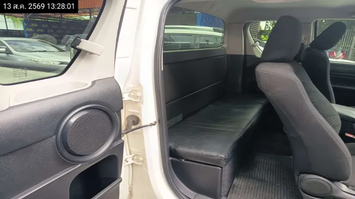 2022 Toyota Hilux Revo – 11