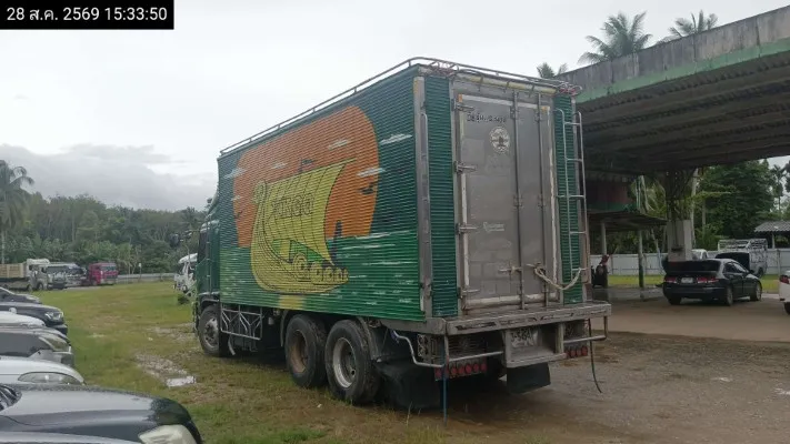 2006 Hino FL1J – 6