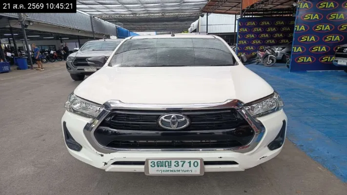 2021 Toyota Hilux Revo – 1