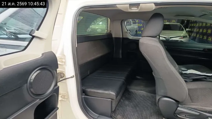 2021 Toyota Hilux Revo – 7