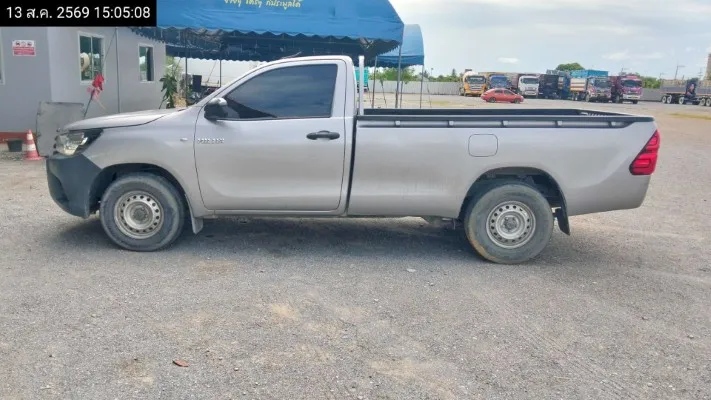 2019 Toyota Hilux Revo – 7
