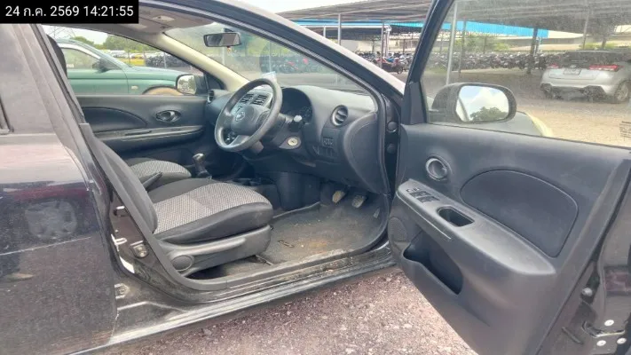 2015 Nissan March – 12