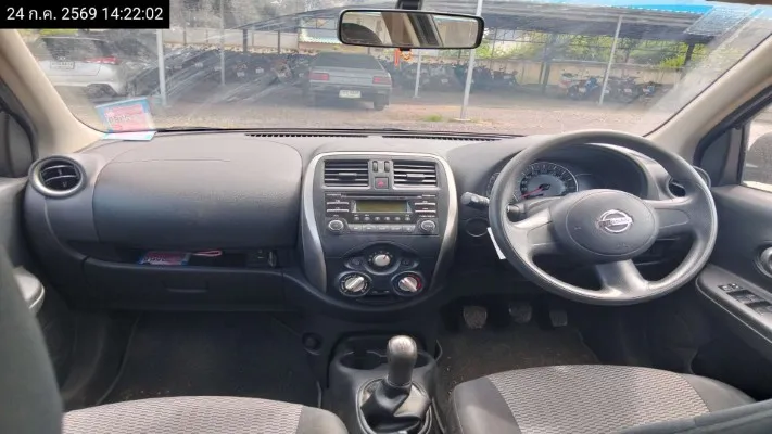 2015 Nissan March – 10