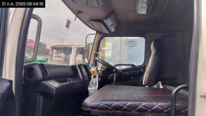 2010 Hino FM1J – 8