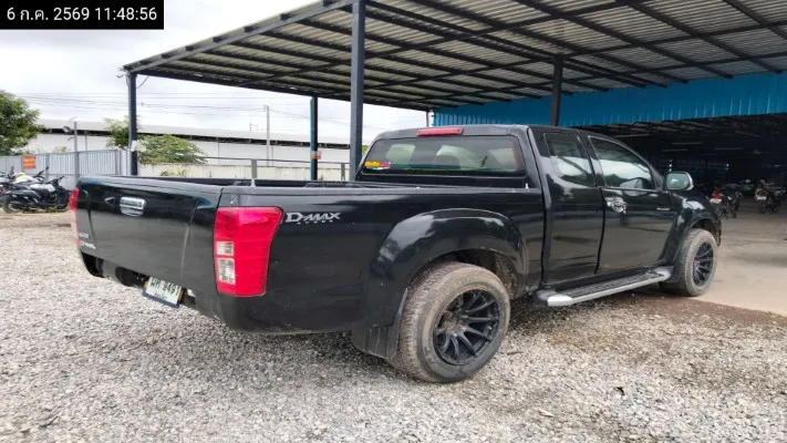 2012 Isuzu D-Max – 5