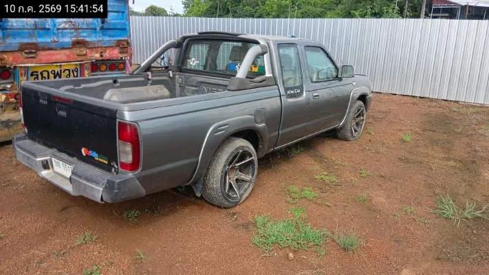 2006 Nissan Frontier – 5