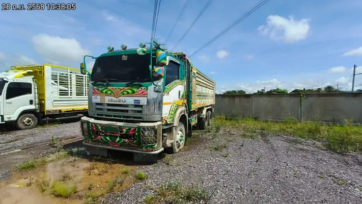 2016 Isuzu FXZ360 – 9