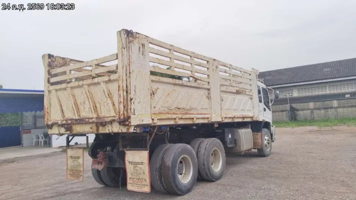 2004 Isuzu FXZ270 – 5