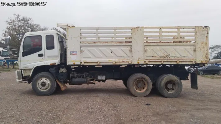 2004 Isuzu FXZ270 – 8