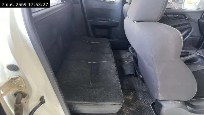 2020 Isuzu D-Max – 12