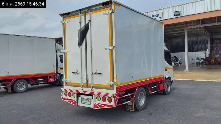 2023 Hino Dutro – 6