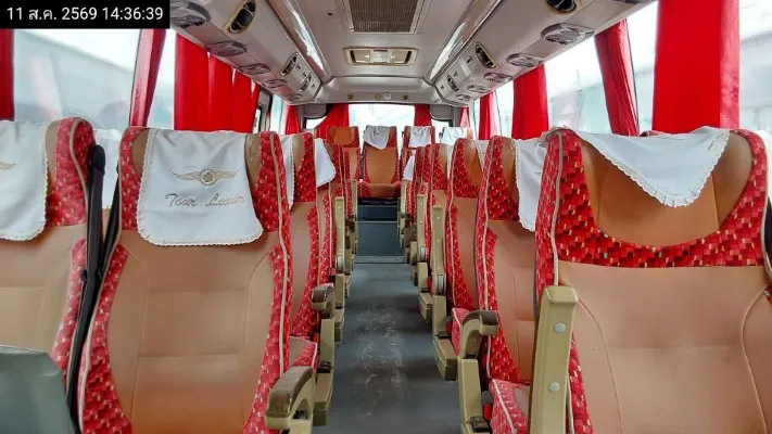 2013 King Long XMQ6900D – 8