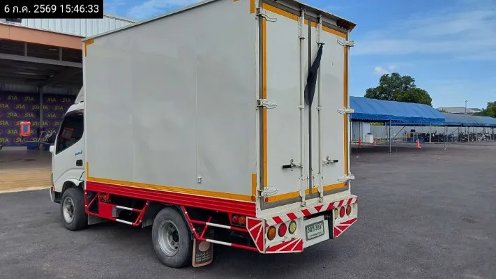 2023 Hino Dutro – 5