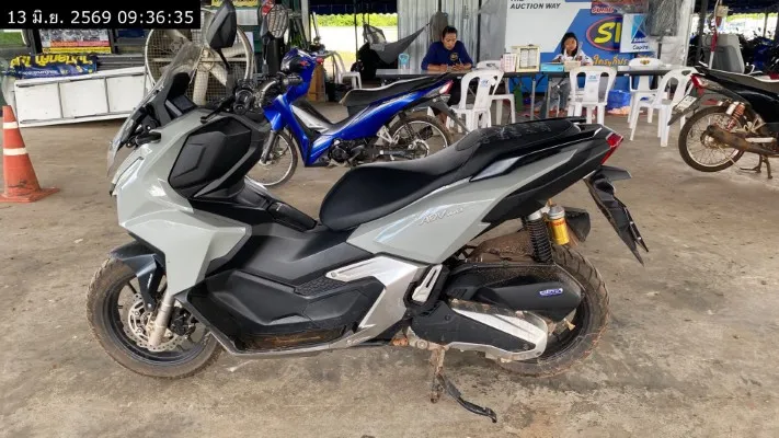 2025 Honda ADV 160 – 1