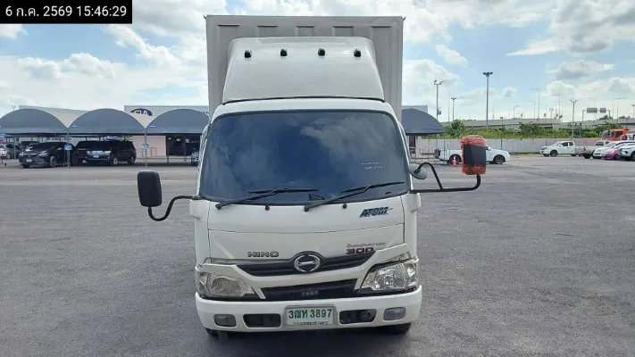 2023 Hino Dutro – 1