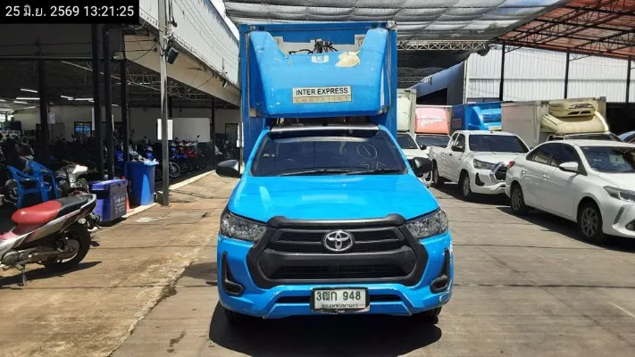 2020 Toyota Hilux Revo – 1