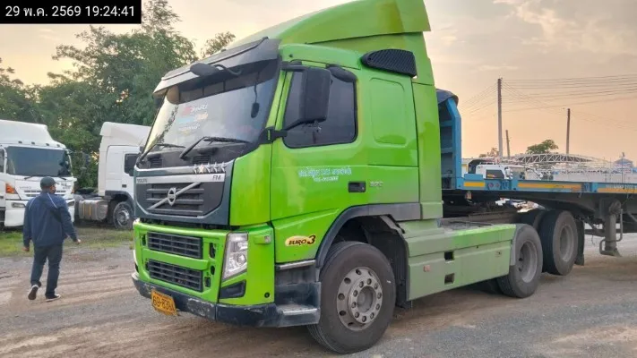 2013 Volvo รถบรรทุก – 2