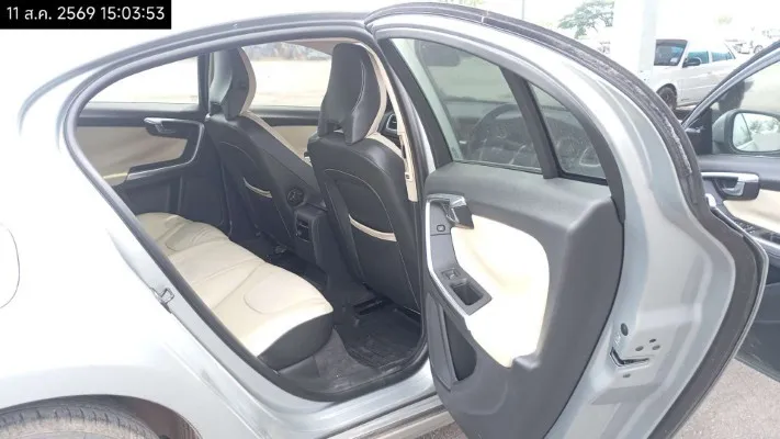 2012 Volvo S60 – 11