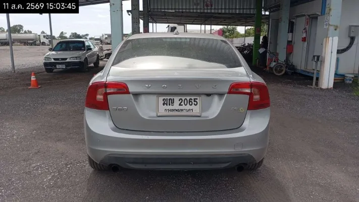 2012 Volvo S60 – 4