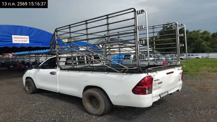 2017 Toyota Hilux Revo – 6