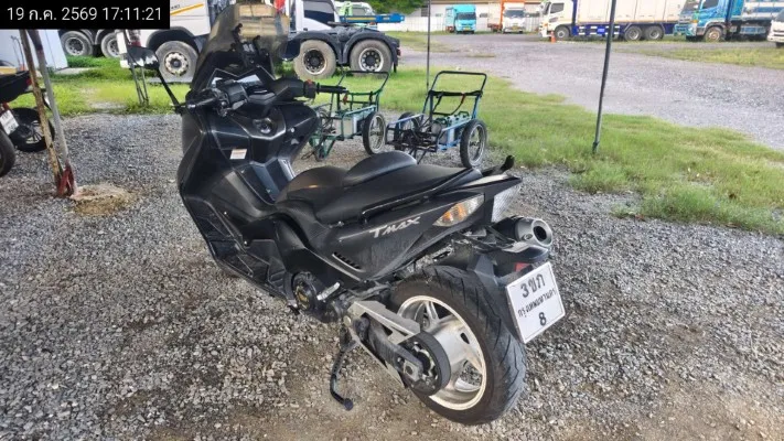 2013 Yamaha Tmax – 7